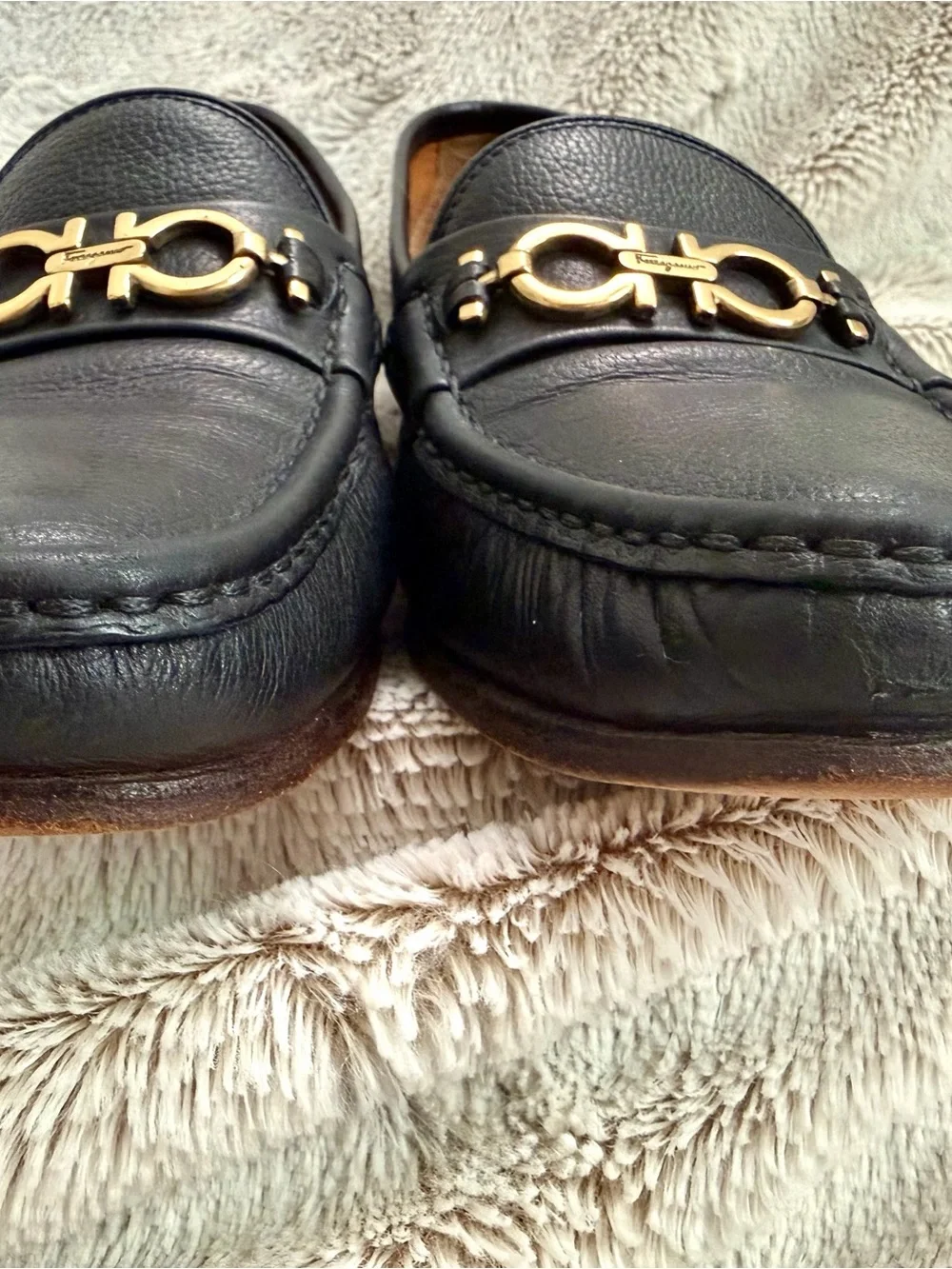 Salvatore Ferragamo Navy Leather Gold Gancini Bit Loafers Men's Size 9AA